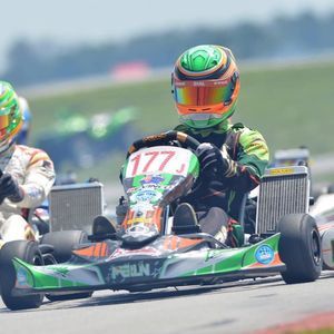 Meet your Posher, Stephen